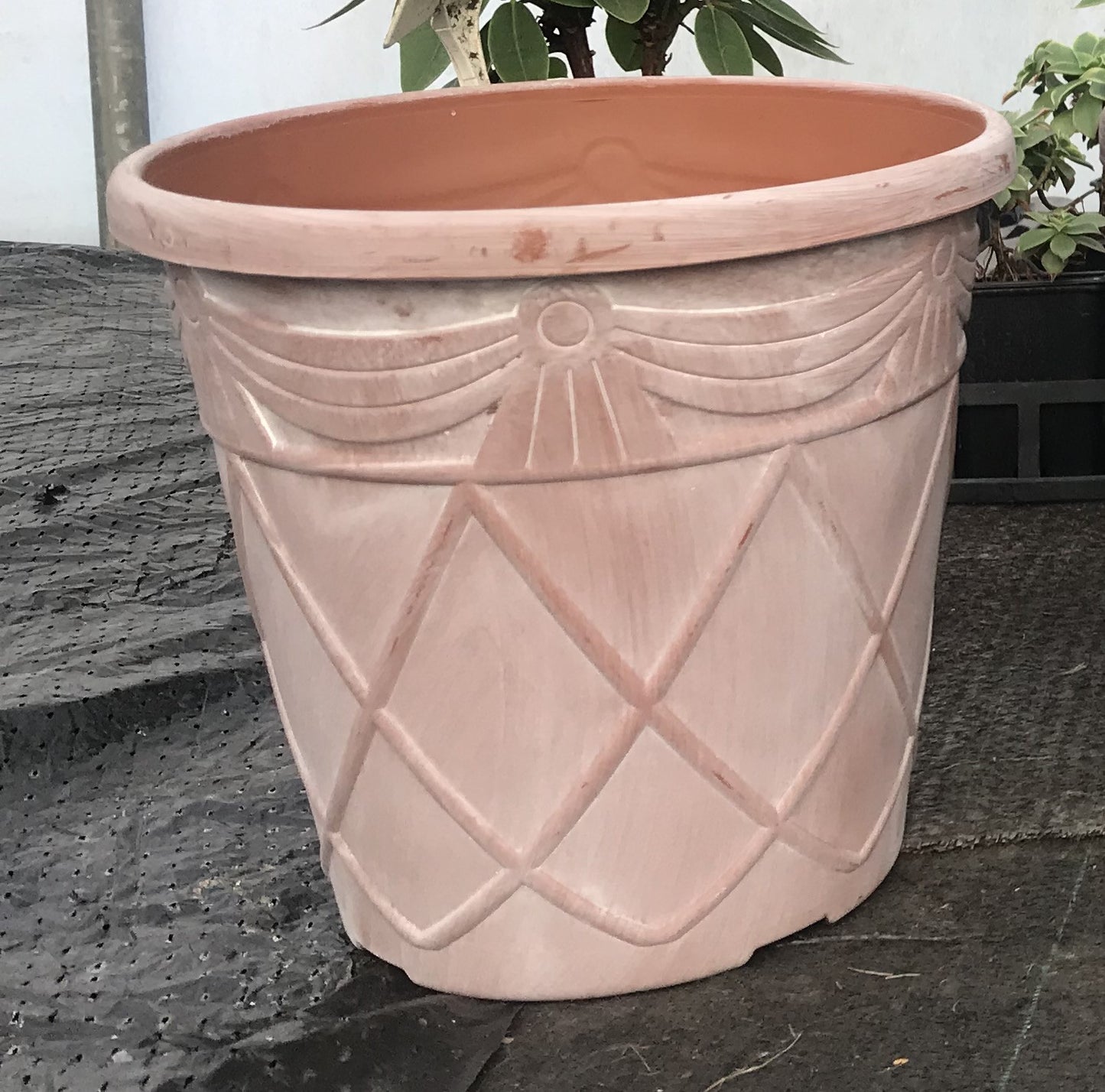 terracotta coloured pot